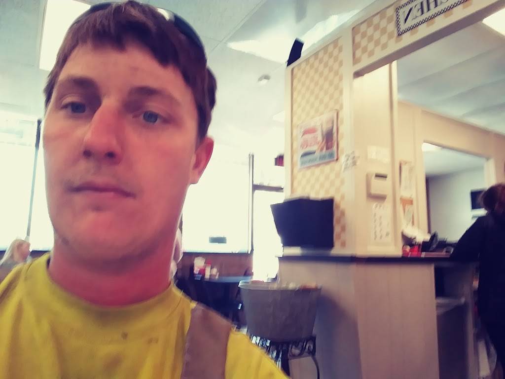 Gold Mine Cafe | restaurant | 3888 Section House Rd, Hickory, NC 28601, USA | 8282562640 OR +1 828-256-2640