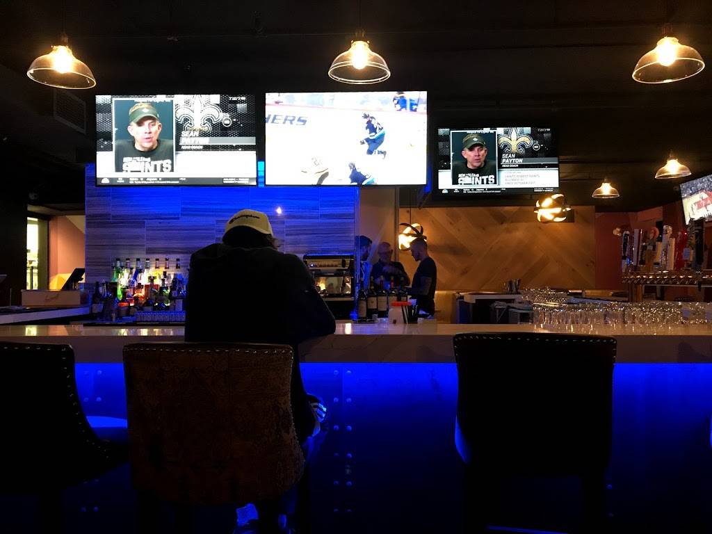 Jesters GastroPub | restaurant | 1107 Lorne Park Rd, Mississauga, ON L5H 3A1, Canada | 9052719915 OR +1 905-271-9915