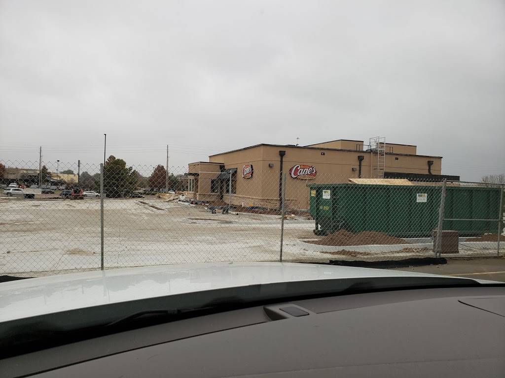 Raising Canes Chicken Fingers | restaurant | 10707 E 71st St, Tulsa, OK 74133, USA | 9182490025 OR +1 918-249-0025