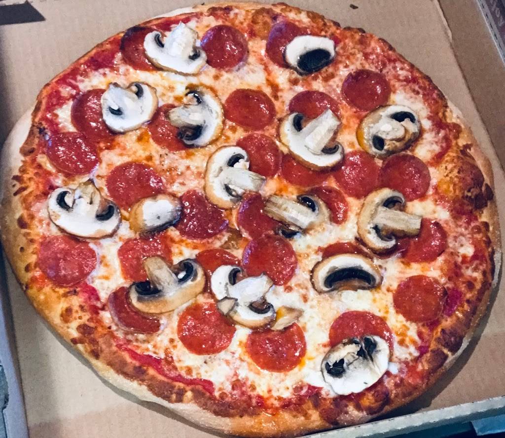 Veros pizza | restaurant | 11340 Cedar Ave, Bloomington, CA 92316, USA | 9099612112 OR +1 909-961-2112