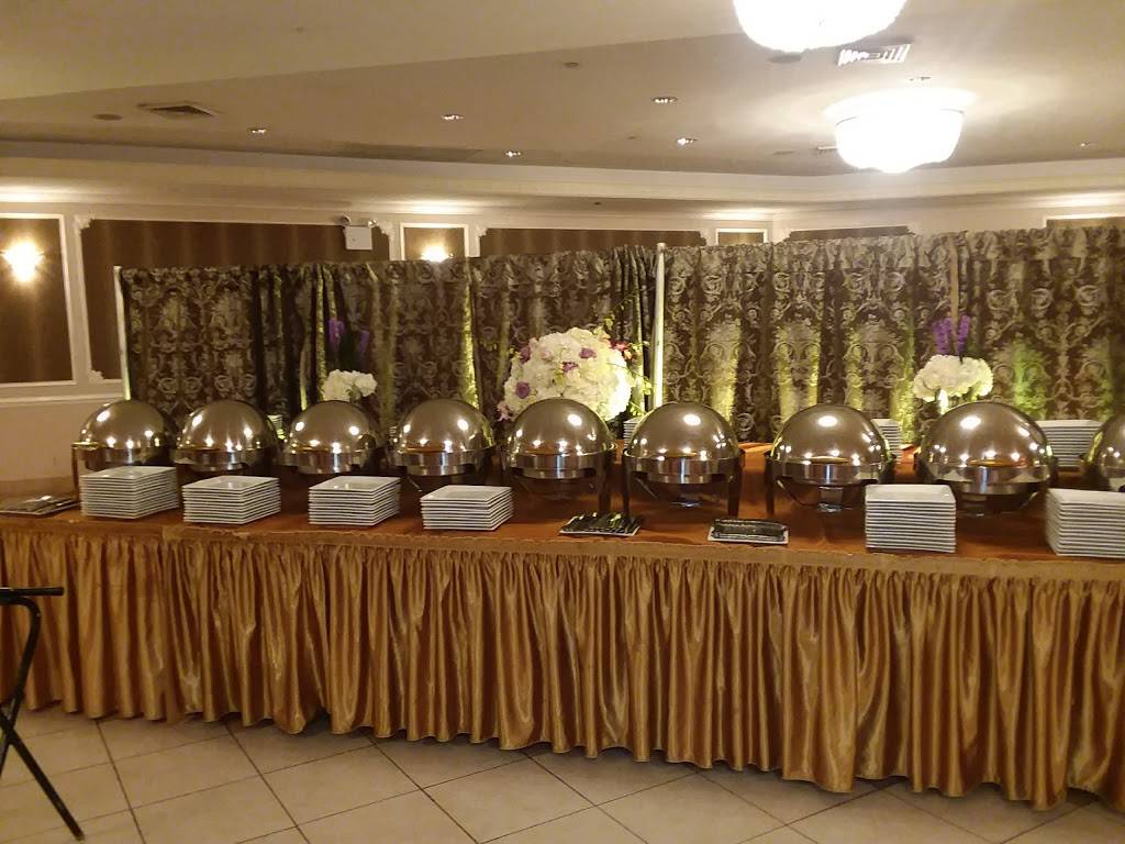 Naim Kosher Pizza | restaurant | 3904 15th Ave, Brooklyn, NY 11218, USA | 7184383569 OR +1 718-438-3569