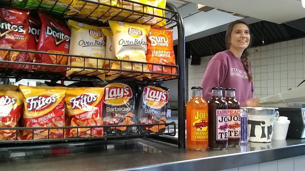 Submarine Express | meal takeaway | 2 W Northwest Hwy, Mt Prospect, IL 60056, USA | 8472554555 OR +1 847-255-4555