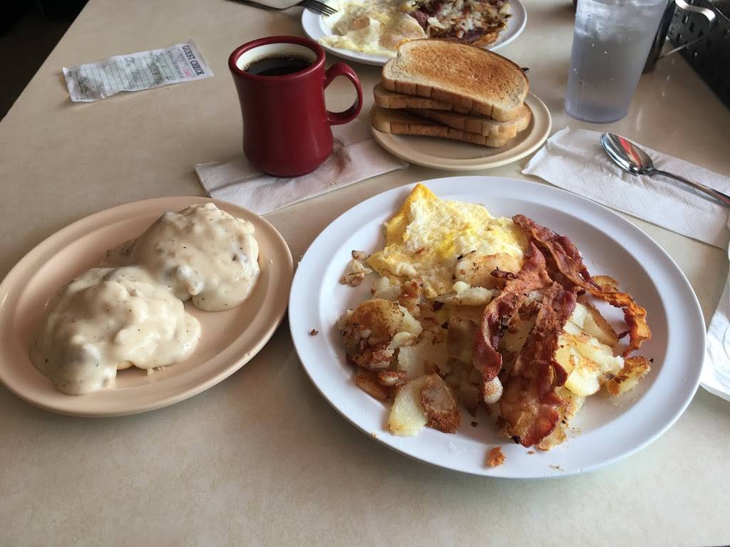 Daves Diner | restaurant | 2823 High Ridge Blvd, High Ridge, MO 63049, USA | 6366717249 OR +1 636-671-7249