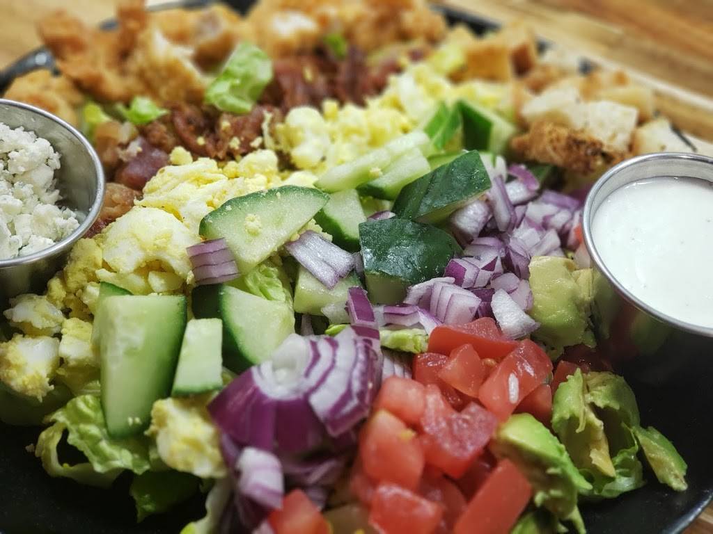 The General Public | restaurant | 208 E Washington St, Suffolk, VA 23434, USA | 7579228040 OR +1 757-922-8040