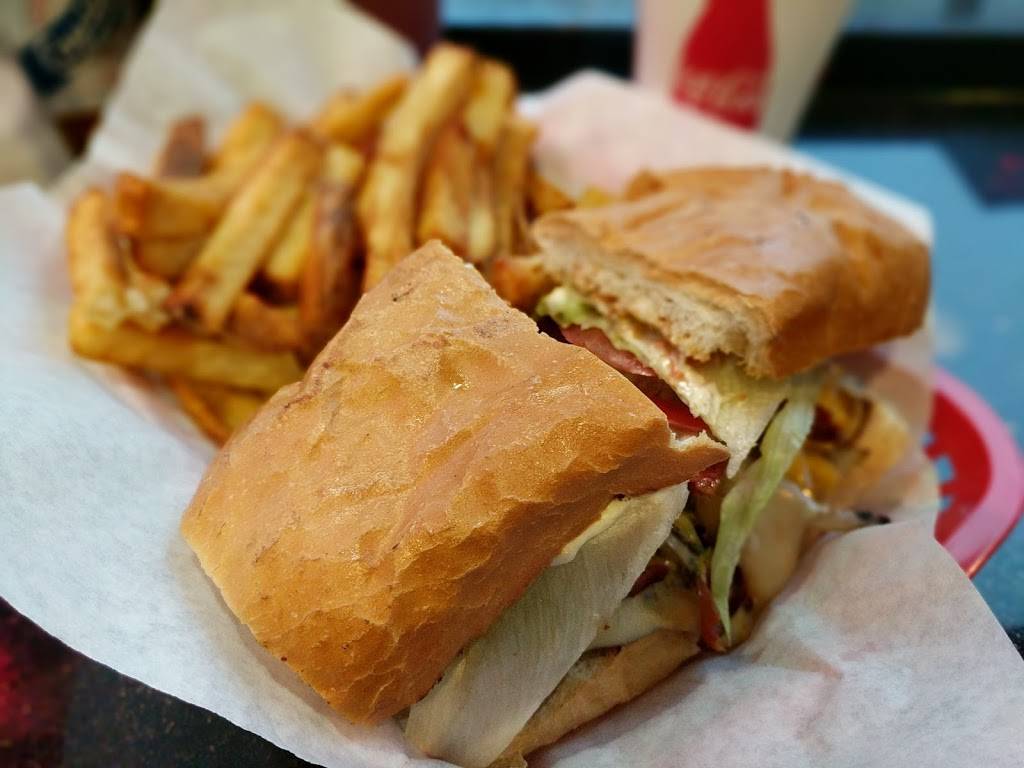 Buffalo Burger | restaurant | 5317 Geary Blvd, San Francisco, CA 94121, USA | 4156681267 OR +1 415-668-1267