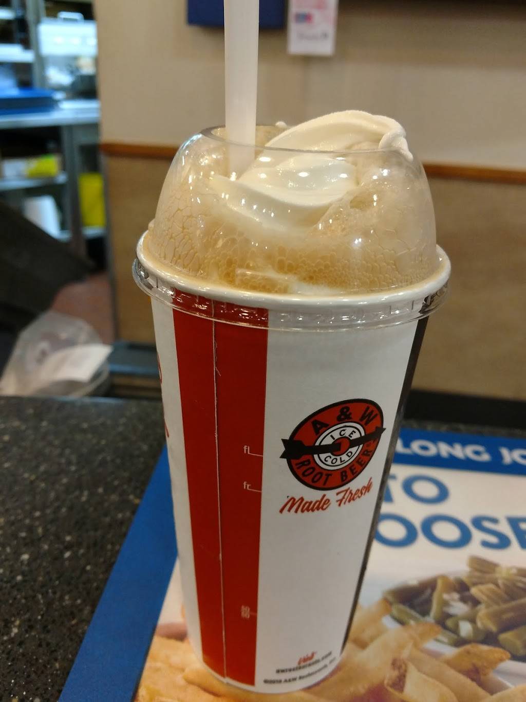 A&W | restaurant | 10270 North Fwy, Houston, TX 77037, USA | 2816686015 OR +1 281-668-6015