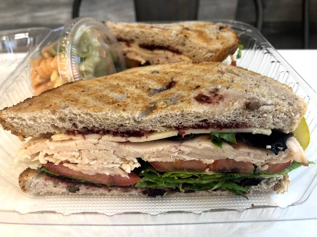 MJs Cafe Irvine | restaurant | 2600 Michelson Dr, Irvine, CA 92612, USA | 9495024701 OR +1 949-502-4701