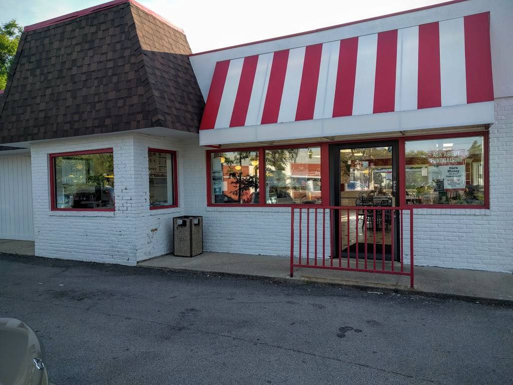 Oberweis Ice Cream and Dairy Store | restaurant | 9 E Dundee Rd, Arlington Heights, IL 60004, USA | 8473689060 OR +1 847-368-9060