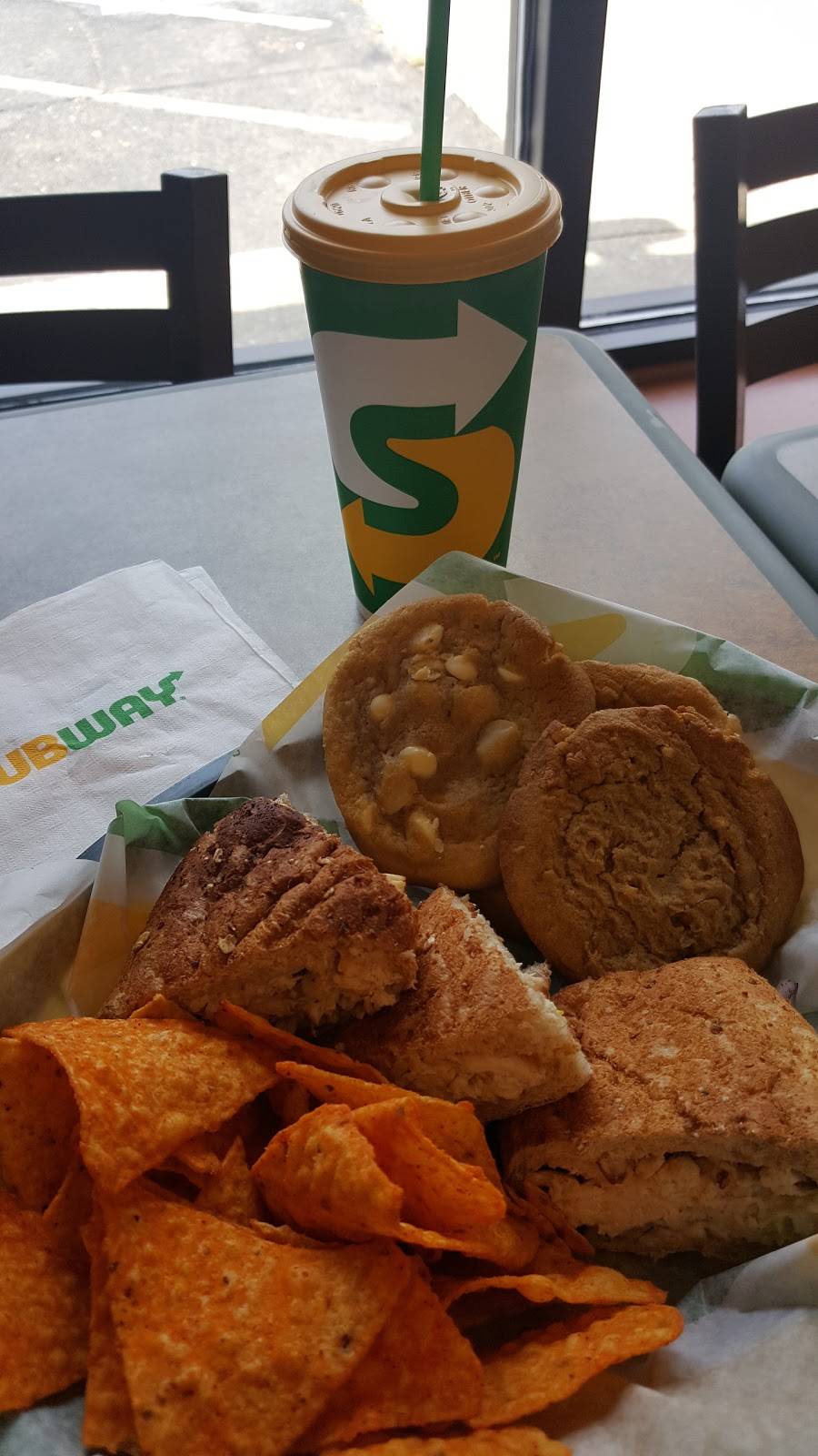 Subway Restaurants | restaurant | 11033 Baltimore Ave, Beltsville, MD 20705, USA | 3019370123 OR +1 301-937-0123