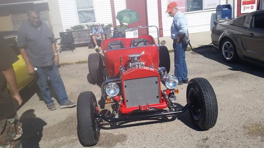 Maple Valley Inn | restaurant | 116 W 2nd St, Trufant, MI 49347, USA | 6162005277 OR +1 616-200-5277