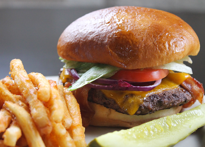 Stacked Pickle | restaurant | 6651 S Semoran Blvd UNIT # 109, Orlando, FL 32822, USA | 4074404700 OR +1 407-440-4700