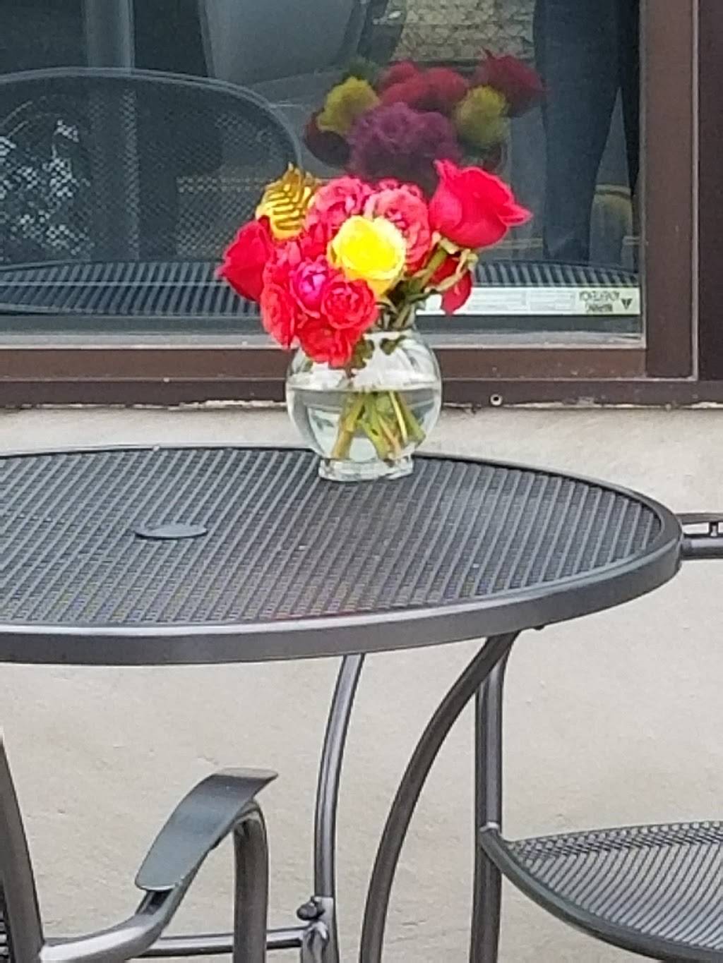 Big River Bistro | restaurant | 305 Strand St, St Helens, OR 97051, USA | 5034105680 OR +1 503-410-5680