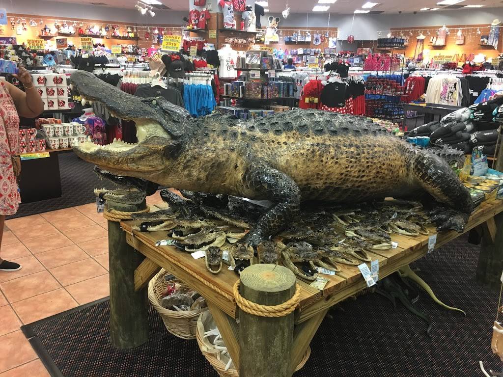 Formosa Gardens Village | shopping mall | 7836 W Irlo Bronson Memorial Hwy, Kissimmee, FL 34747, USA | 4073961188 OR +1 407-396-1188