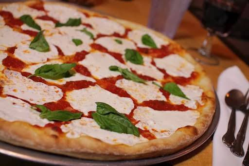 Buseto Pizza | restaurant | 1851 Sunrise Hwy, Bay Shore, NY 11706, USA | 6316654939 OR +1 631-665-4939