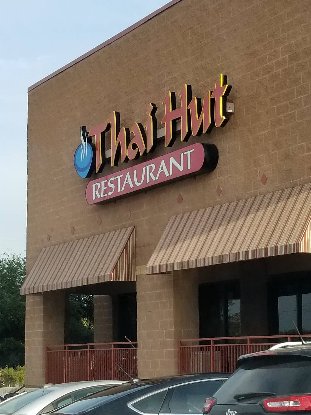 Thai Hut Restaurant | restaurant | 9902 Potranco Rd, San Antonio, TX 78251, USA | 2109512839 OR +1 210-951-2839