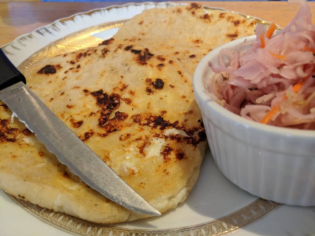 Bakery El Quetzal | restaurant | 2011 Lawrence Ave W #9, York, ON M9N 3V3, Canada | 4162454982 OR +1 416-245-4982