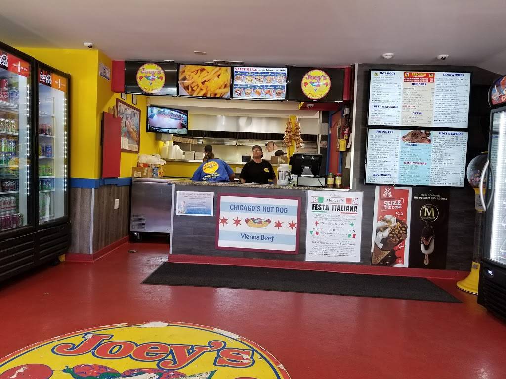 Joeys Red Hots | meal takeaway | 17400 Wolf Rd, Orland Park, IL 60467, USA | 7084786200 OR +1 708-478-6200