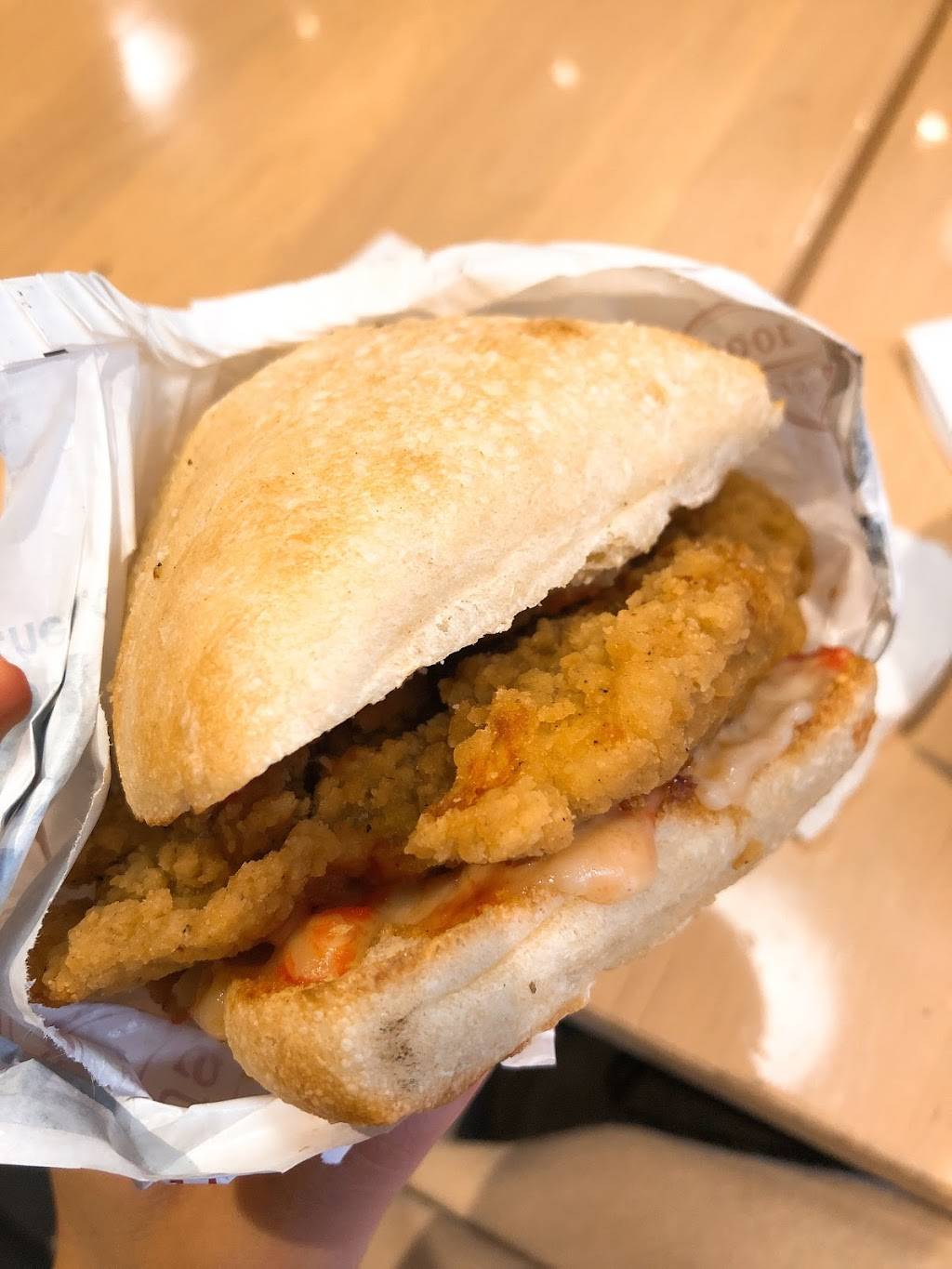 Hero Certified Burgers | restaurant | 4700 Keele St Unit 10, North York, ON M3J 1P3, Canada | 6475584595 OR +1 647-558-4595