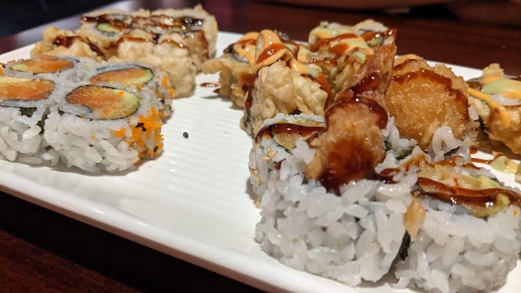 Fujiyama Sushi | restaurant | 10153 University Blvd, Orlando, FL 32817, USA | 4076776888 OR +1 407-677-6888