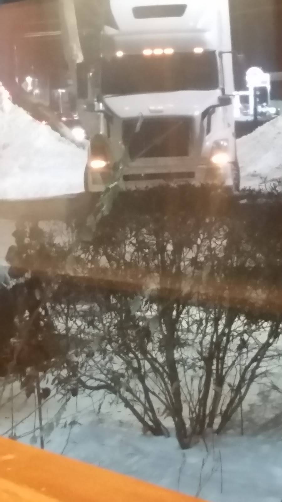 Papa Ginos | restaurant | 44 Nashua Rd, Londonderry, NH 03053, USA | 6034348555 OR +1 603-434-8555