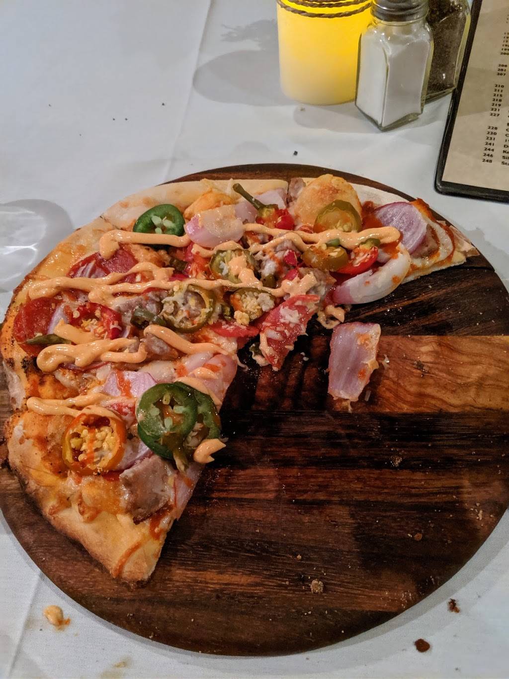 Good Fellos | restaurant | 202 W Main St, Sackets Harbor, NY 13685, USA | 3156463463 OR +1 315-646-3463