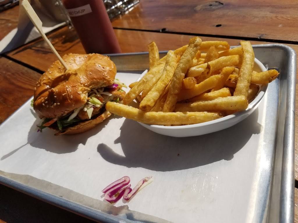 The Hub | restaurant | 882 Sir Francis Drake Blvd, San Anselmo, CA 94960, USA | 4157854802 OR +1 415-785-4802