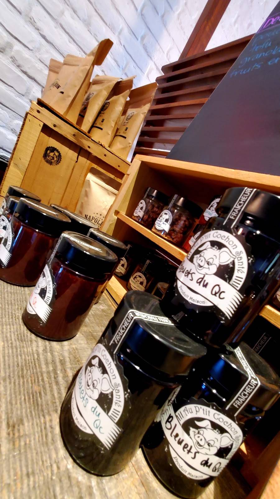 Au P’tit Cochon Santé | restaurant | 236 Chemin de la Grande-Côte, Rosemère, QC J7A 1H8, Canada | 4509714449 OR +1 450-971-4449