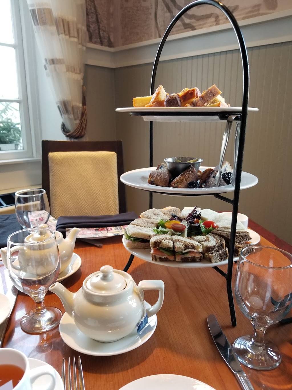 One Bellevue | restaurant | 1 Bellevue Ave, Newport, RI 02840, USA | 4018484824 OR +1 401-848-4824