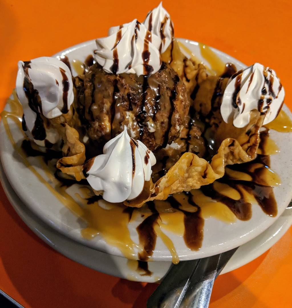 Los Molcajetes | restaurant | 1106 US-377, Roanoke, TX 76262, USA | 8174914600 OR +1 817-491-4600