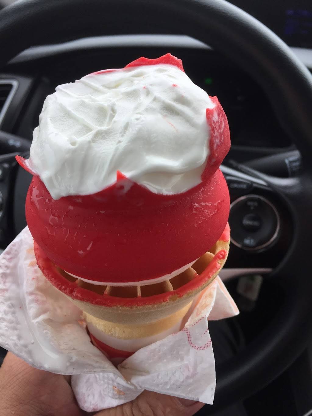 Dairy Queen Grill & Chill | restaurant | 930 Baldwin Plaza Drive, Baldwin, WI 54002, USA | 7156842114 OR +1 715-684-2114