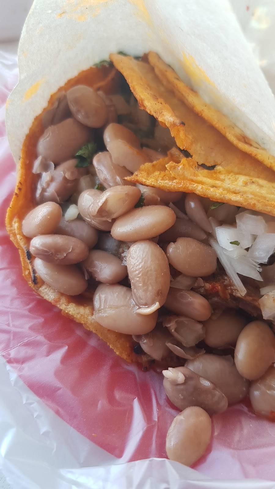 Birria Tacos "Chago" | restaurant | Calle de Los Volcanes S/N, UrbiVilla Del Prado II, 22170 Tijuana, B.C., Mexico | 0446642212912 OR +52 1 664 221 2912