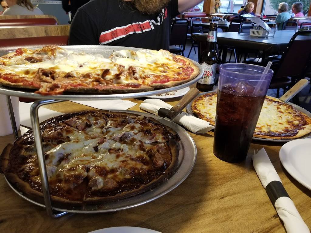 Pizza Cellar | restaurant | 402 S Main St, Princeton, IL 61356, USA | 8158797671 OR +1 815-879-7671