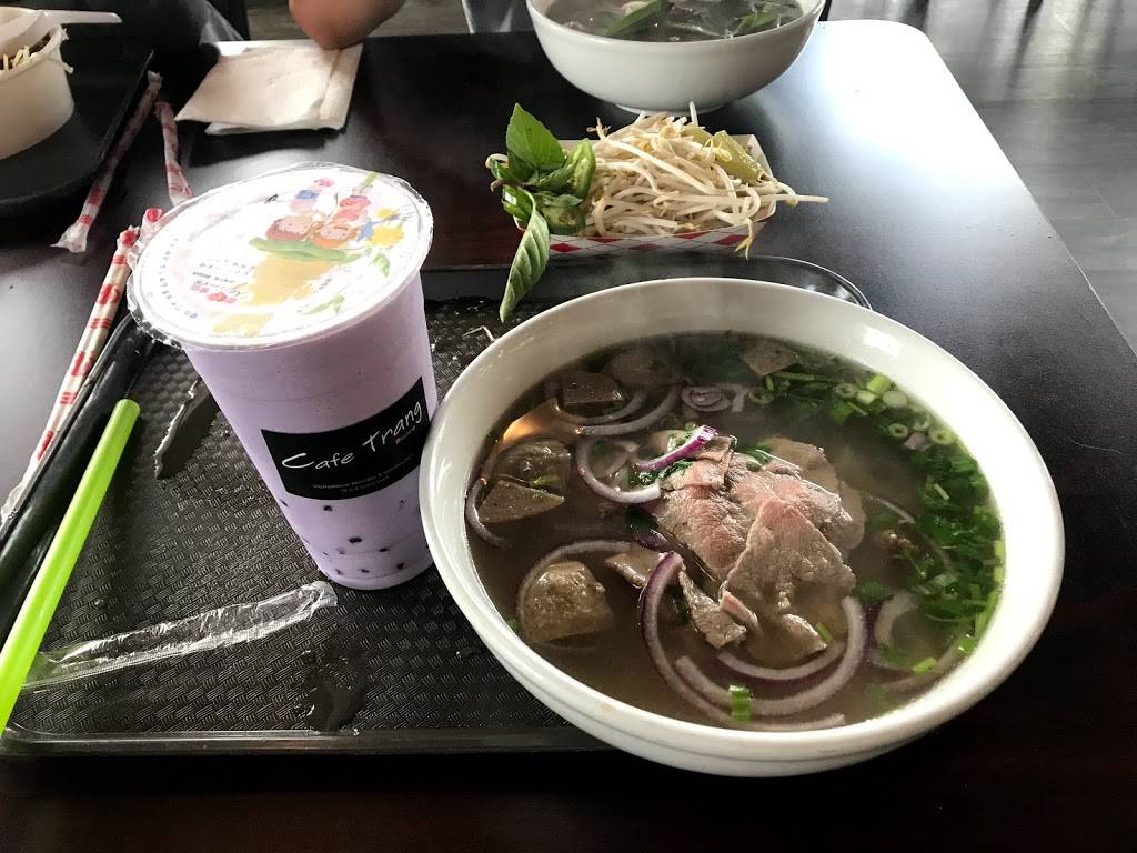 Café Trang Bistro | restaurant | 5642 W 7800 S, West Jordan, UT 84081, USA | 8012821888 OR +1 801-282-1888