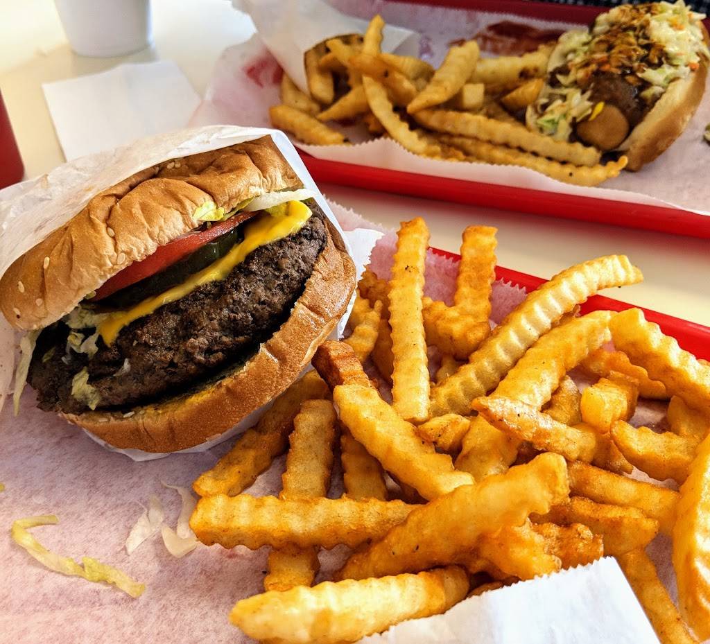 Tonys Hot Dogs | restaurant | 1922 Montgomery Hwy, Birmingham, AL 35244, USA | 2059883236 OR +1 205-988-3236