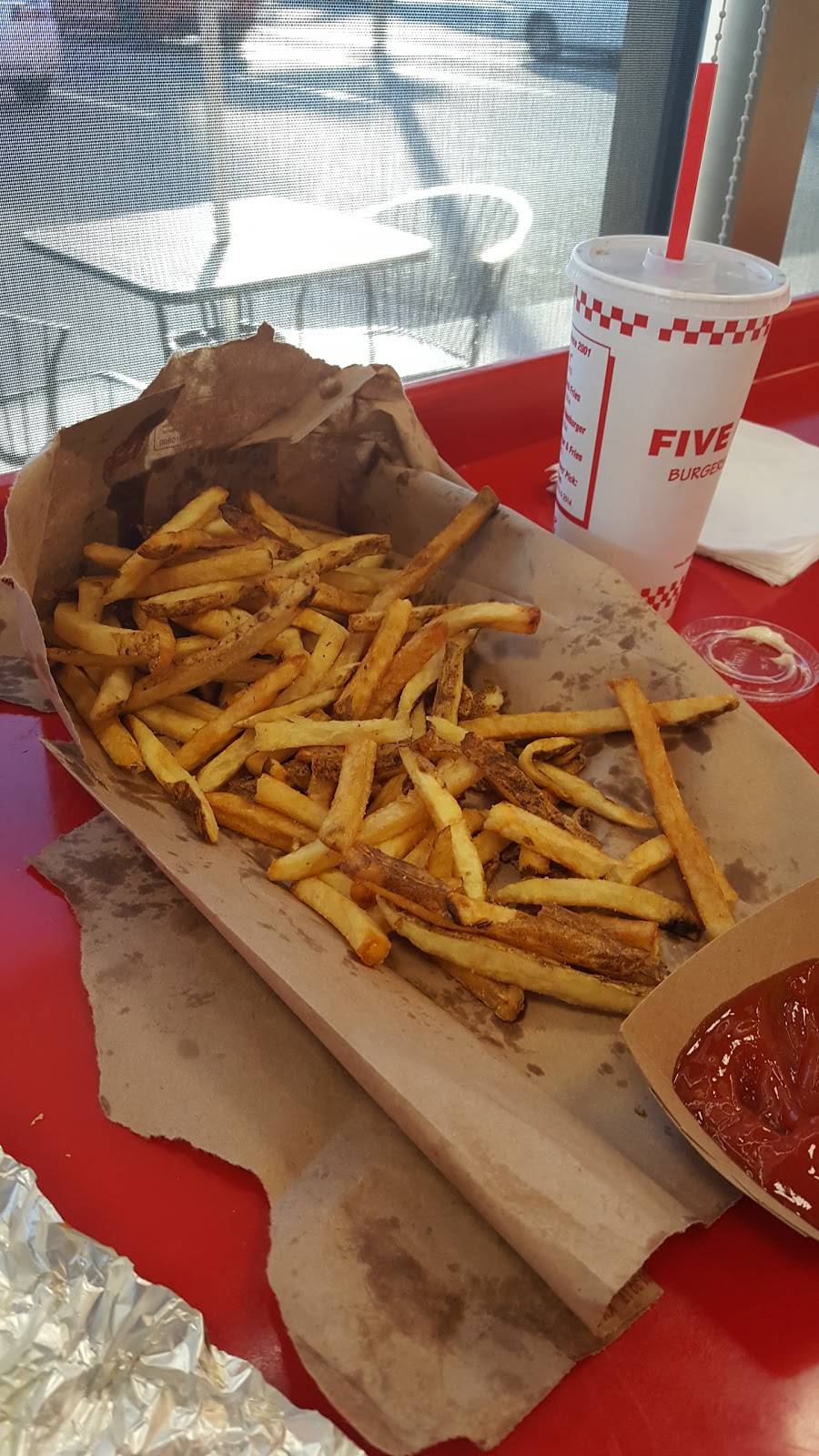 Five Guys | meal takeaway | 1860 NE Pine Island Rd, Cape Coral, FL 33909, USA | 2392420384 OR +1 239-242-0384