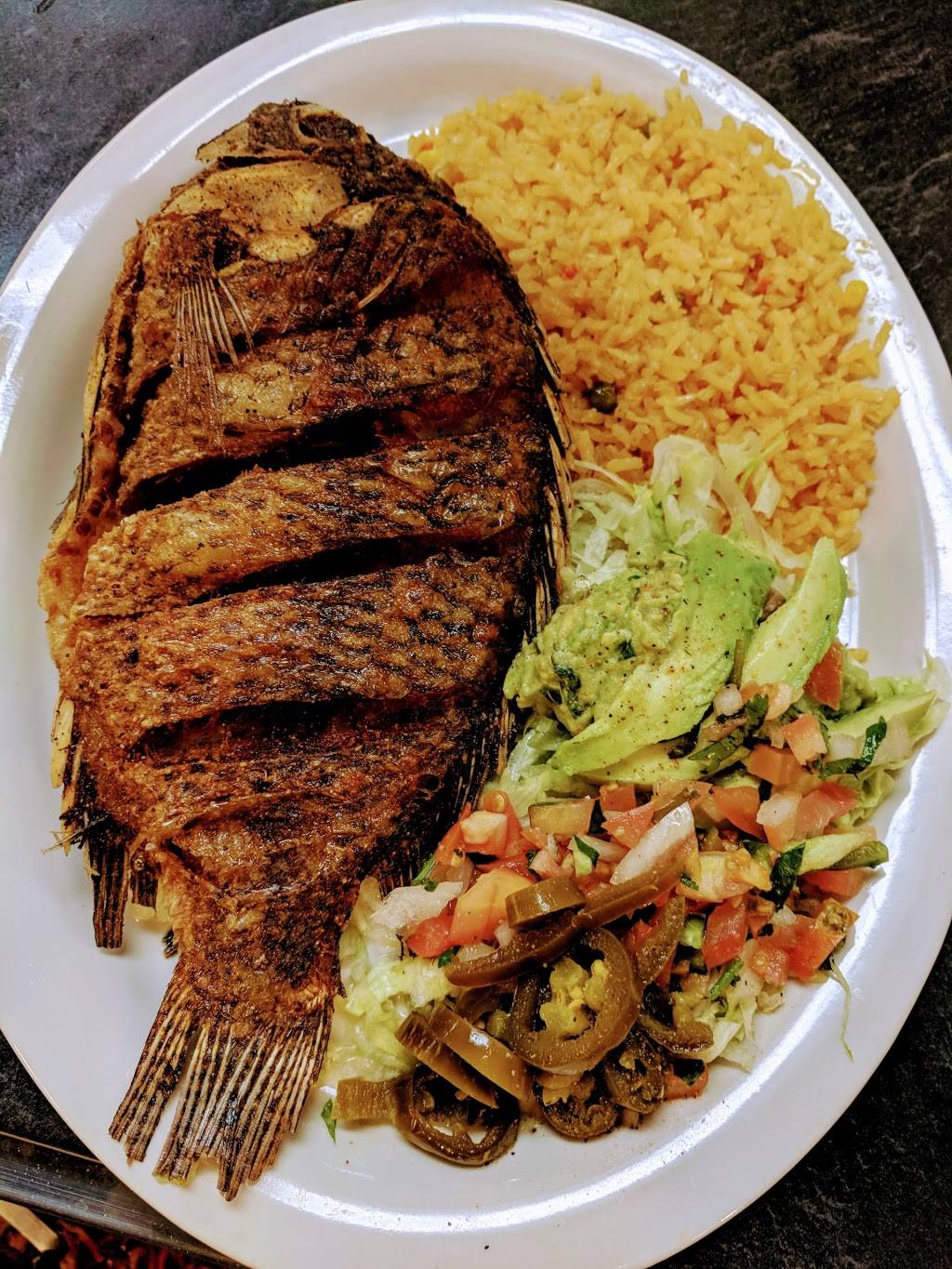 Fiesta Cancun Authentic | restaurant | 1508 E Riverside Blvd, Loves Park, IL 61111, USA | 8156374914 OR +1 815-637-4914