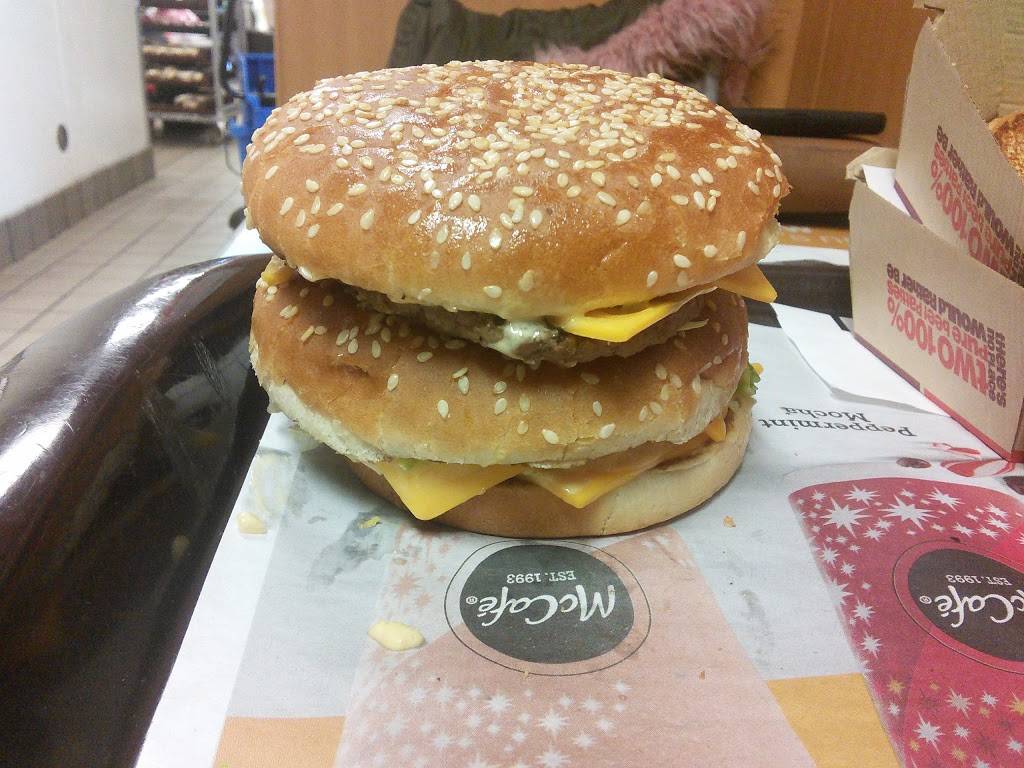 McDonalds | cafe | 7518 Lapeer Rd, Davison, MI 48423, USA | 8106580245 OR +1 810-658-0245