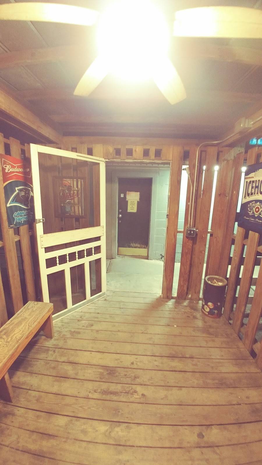 The Pub | restaurant | 1532 N Ridge Ave, Kannapolis, NC 28083, USA | 7049326001 OR +1 704-932-6001