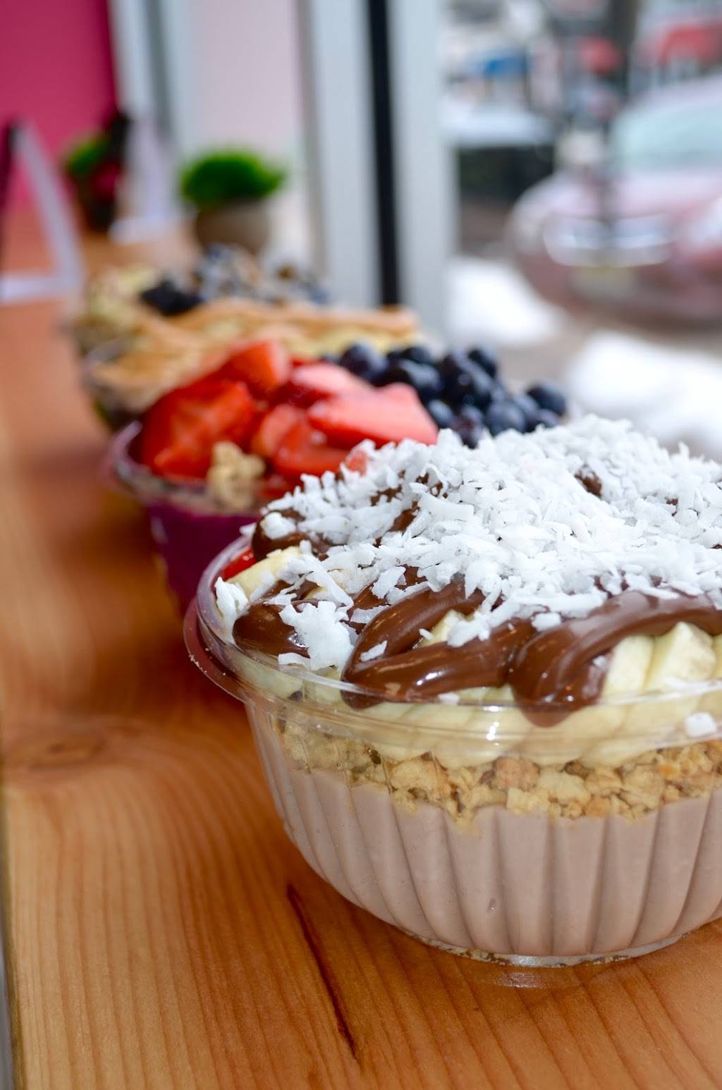 Sweetberry Bowls Pompton Lakes | restaurant | 53 Wanaque Ave, Pompton Lakes, NJ 07442, USA | 8622480666 OR +1 862-248-0666