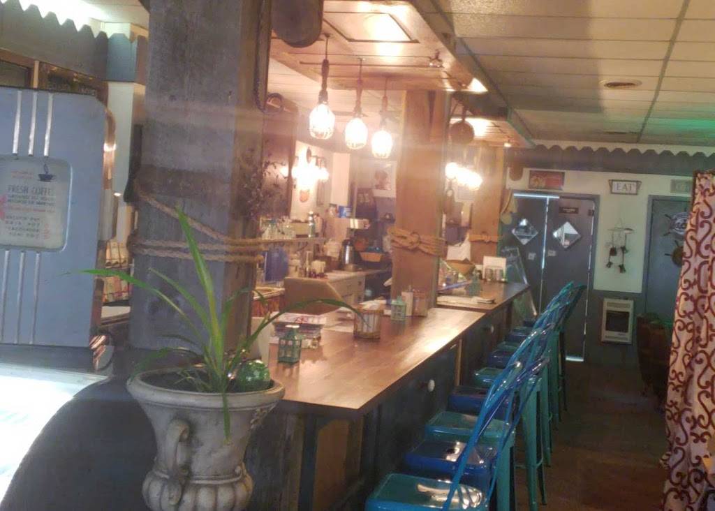 Broken Roads Restaurant | restaurant | 445 E Main St, Reynoldsville, PA 15851, USA | 8146122354 OR +1 814-612-2354