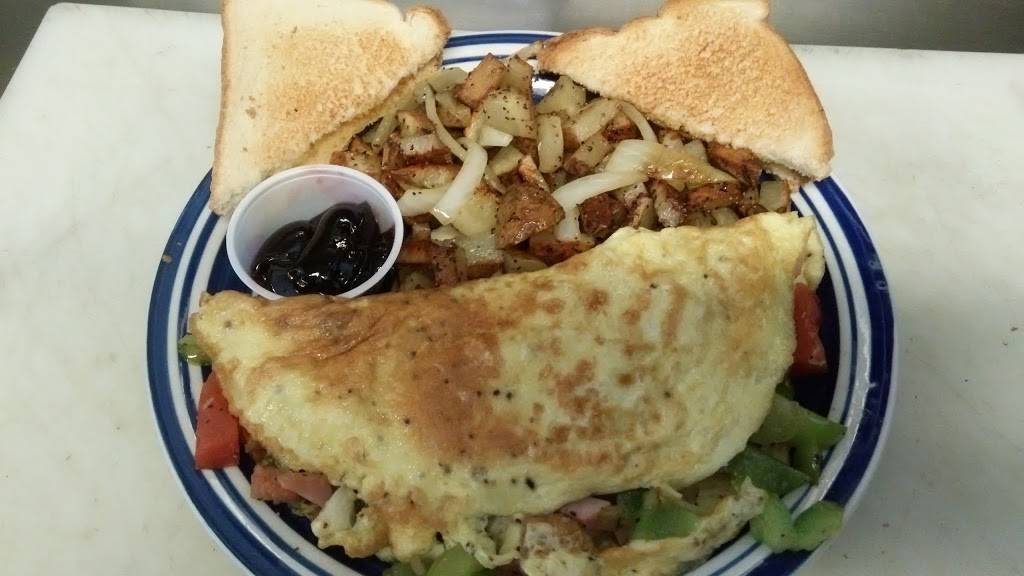 Left Field Pub | restaurant | 3813 North Point Blvd, Dundalk, MD 21222, USA | 4108887531 OR +1 410-888-7531