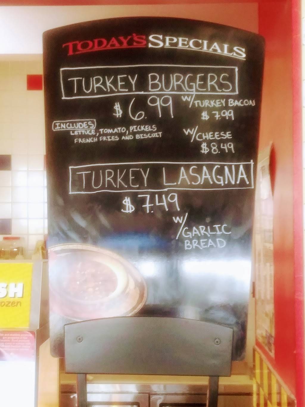 Krispy Krunchy Chicken @ Chevron in Winter Garden, Fl | restaurant | 12890 W Colonial Dr, Winter Garden, FL 34787, USA | 4075543318 OR +1 407-554-3318