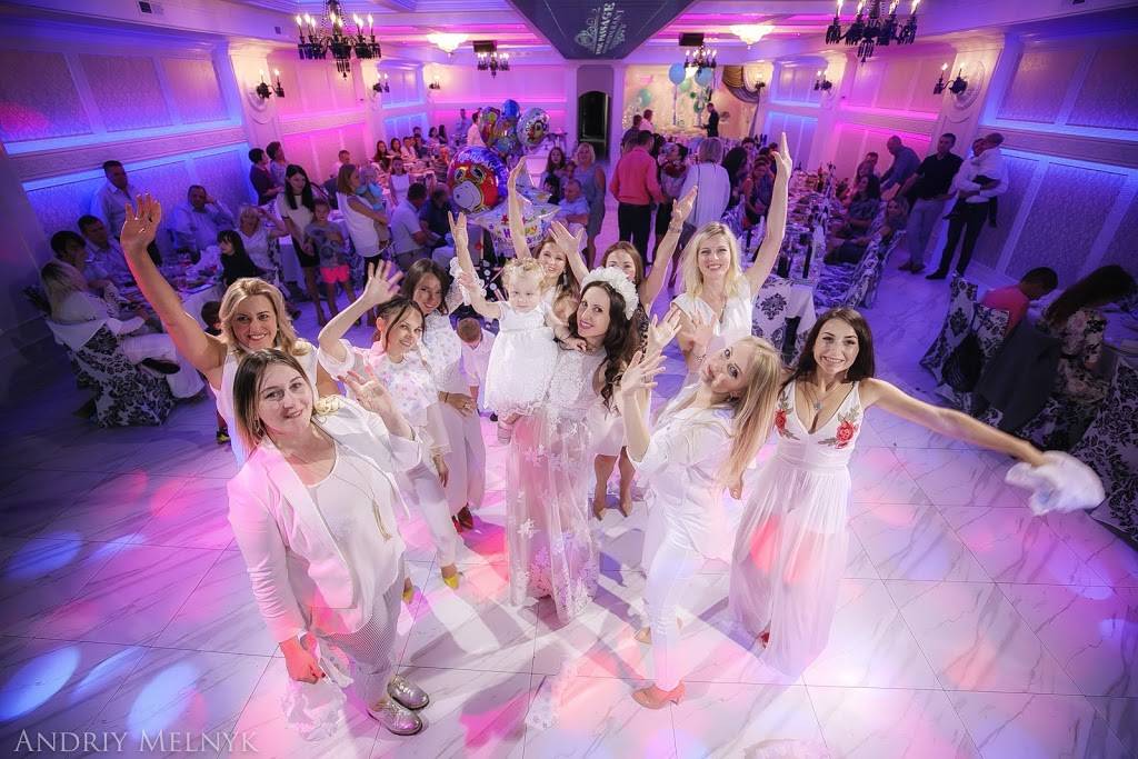 Royal Passage | restaurant | 9309 Krewstown Rd, Philadelphia, PA 19115, USA | 2679944903 OR +1 267-994-4903