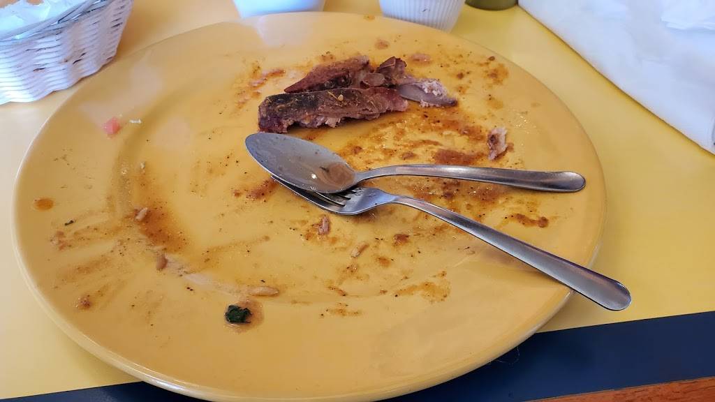 La Tia Bertha | restaurant | 7101 Bandera Rd, San Antonio, TX 78238, USA | 2103621057 OR +1 210-362-1057