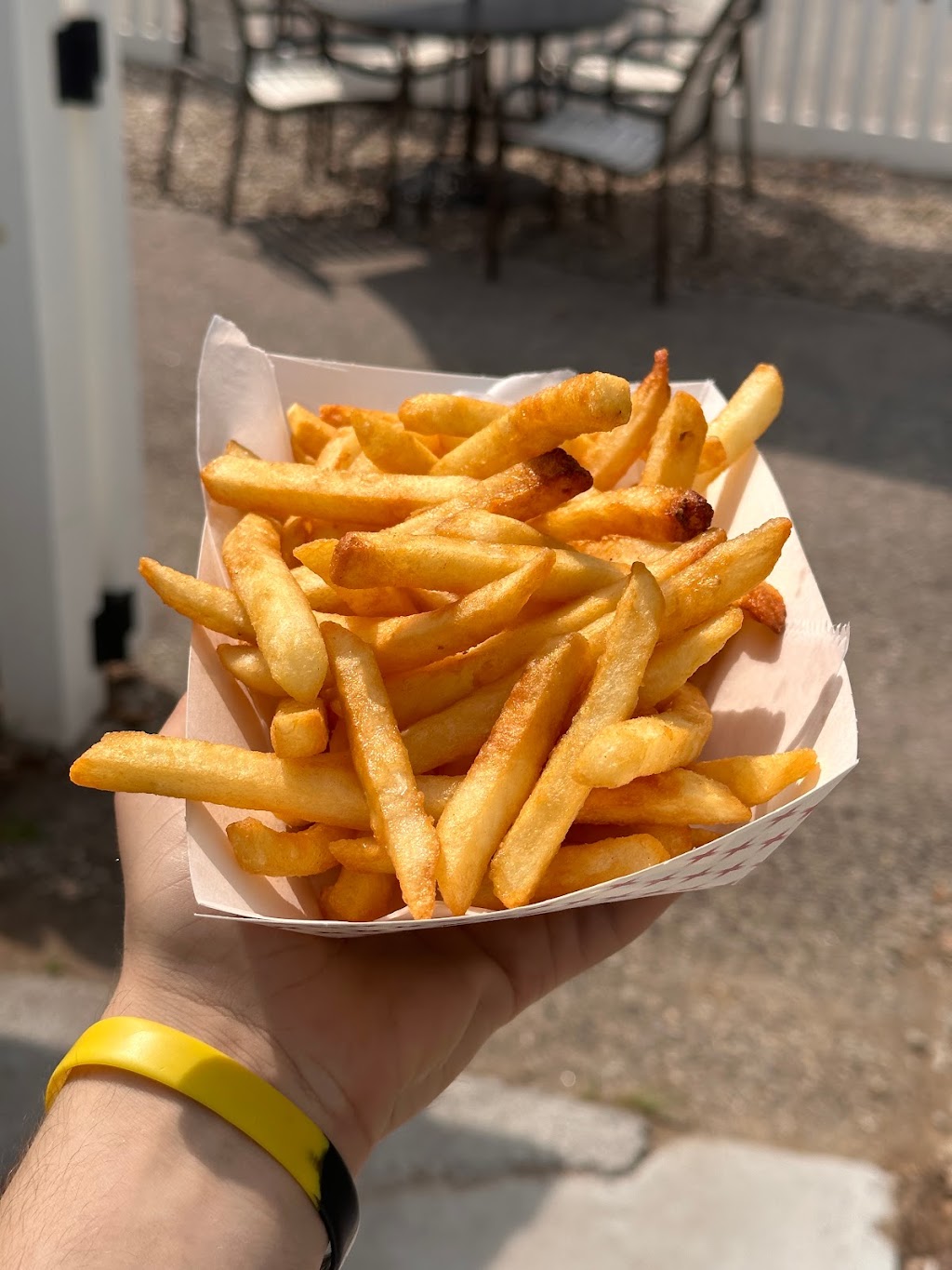 Chippys Snack Shack | restaurant | 7 Oregon Ave, Old Orchard Beach, ME 04064, USA | 4012054743 OR +1 401-205-4743