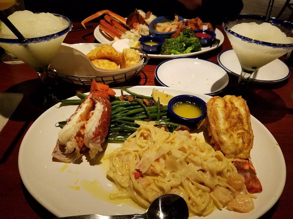 Red Lobster | restaurant | 2283 W March Ln, Stockton, CA 95207, USA | 2094732420 OR +1 209-473-2420