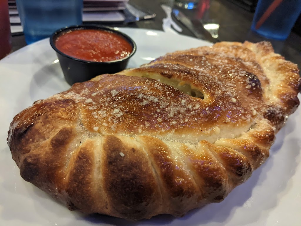 ThunderZone Pizza and Tap House | restaurant | 2270 Rawlings Blvd, Pueblo, CO 81001, USA | 7192994029 OR +1 719-299-4029