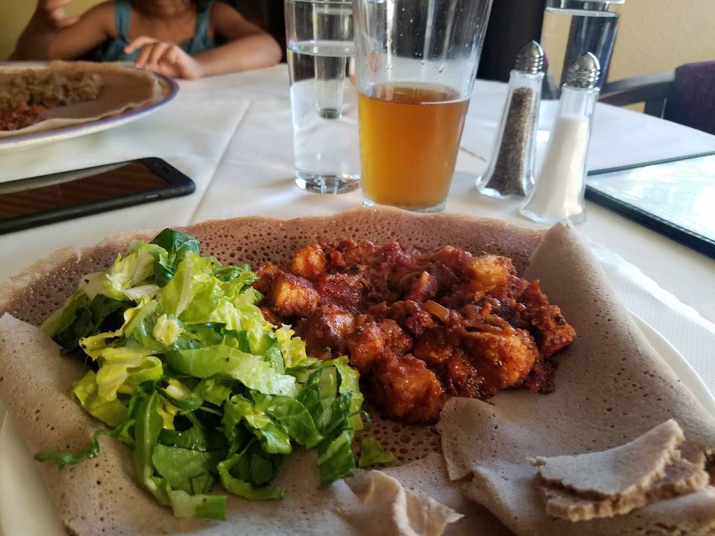 Bete-Lukas | Ethiopian Restaurant | restaurant | 2504 SE 50th Ave #D, Portland, OR 97206, USA | 5034778778 OR +1 503-477-8778