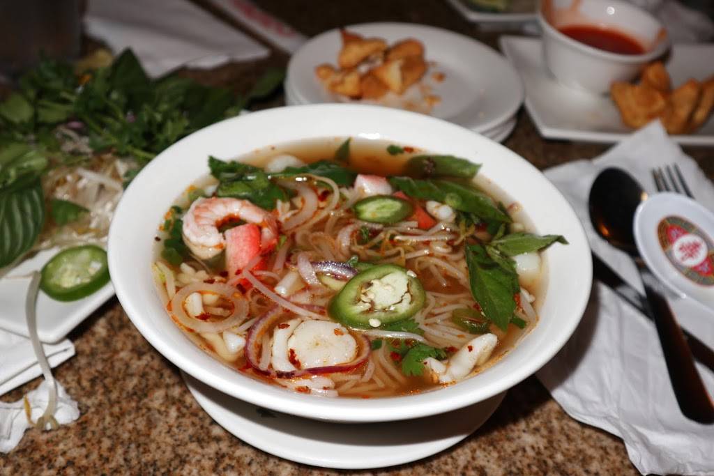 Viet Huong | restaurant | 930 Old Monrovia Rd NW, Huntsville, AL 35806, USA | 2568900104 OR +1 256-890-0104