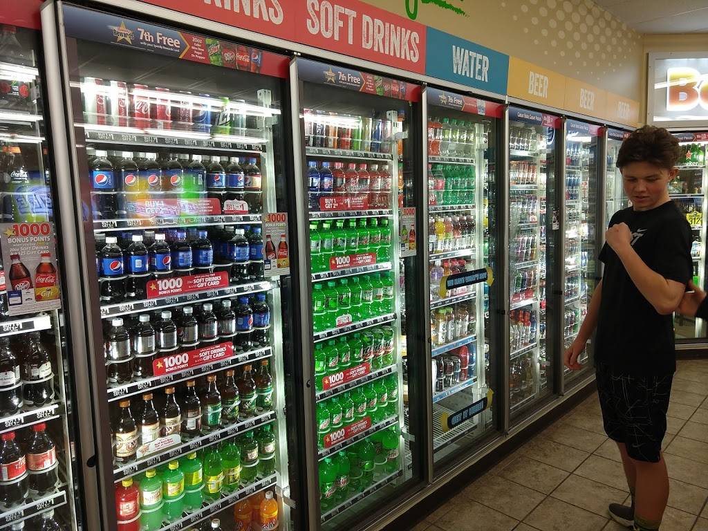 Speedy Café | restaurant | 22380 Pontiac Trail, South Lyon, MI 48178, USA | 2484377103 OR +1 248-437-7103